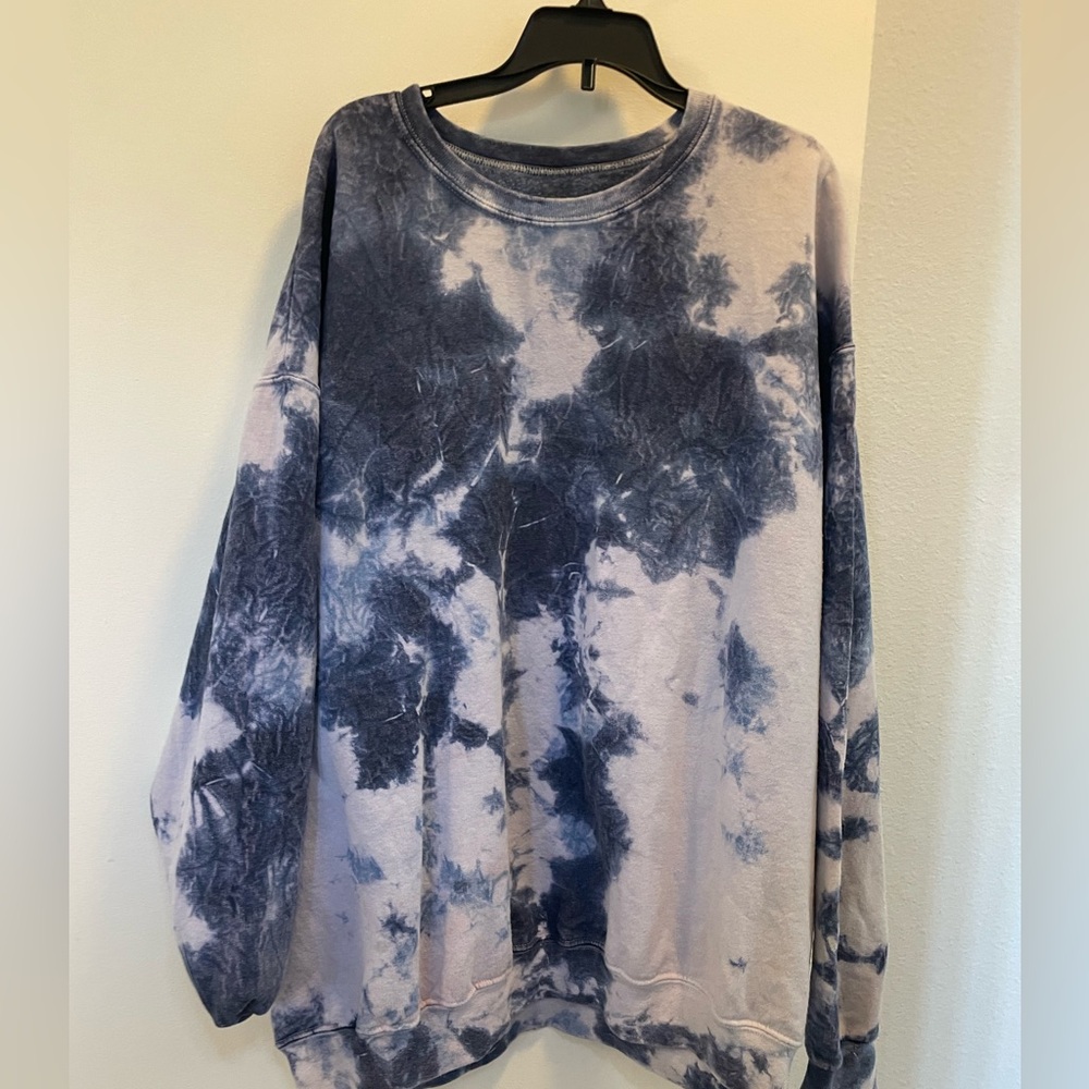 Crew neck